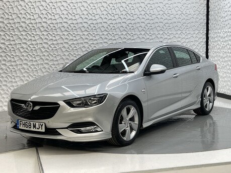 Vauxhall Insignia SRI VX-LINE NAV 3