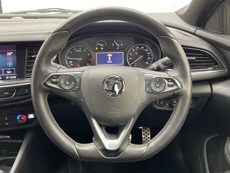Vauxhall Insignia SRI VX-LINE NAV 18