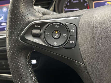Vauxhall Insignia SRI VX-LINE NAV 19