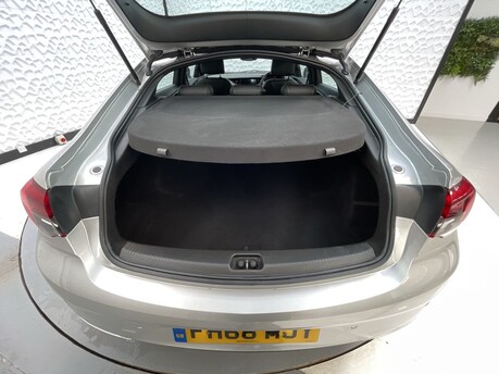 Vauxhall Insignia SRI VX-LINE NAV 33