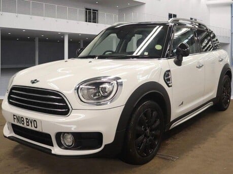 Mini Countryman COOPER ALL4 8