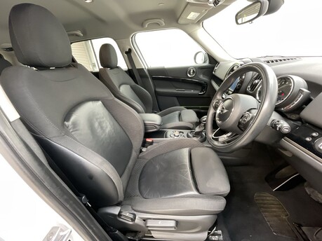 Mini Countryman COOPER ALL4 9