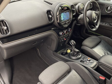 Mini Countryman COOPER ALL4 11