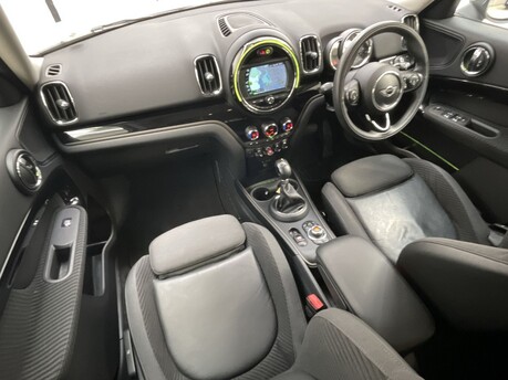 Mini Countryman COOPER ALL4 16