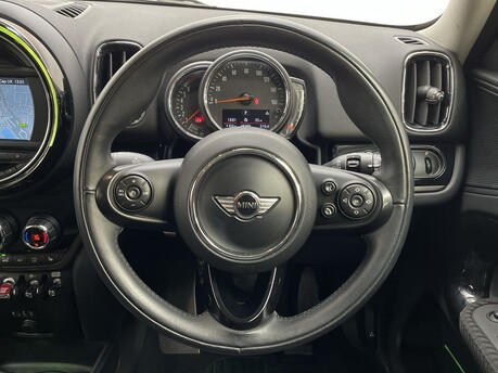 Mini Countryman COOPER ALL4 18