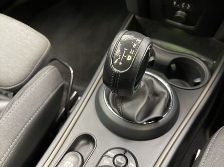 Mini Countryman COOPER ALL4 31