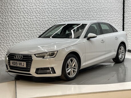 Audi A4 TDI SE 3