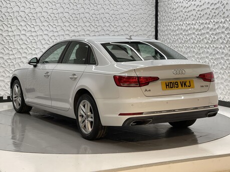 Audi A4 TDI SE 5