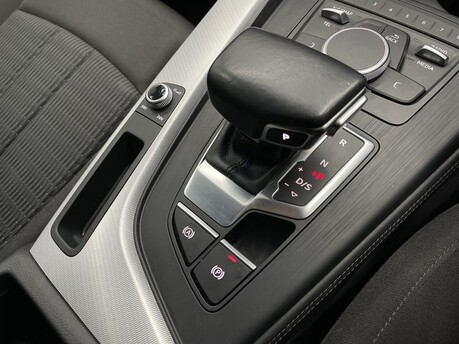 Audi A4 TDI SE 30