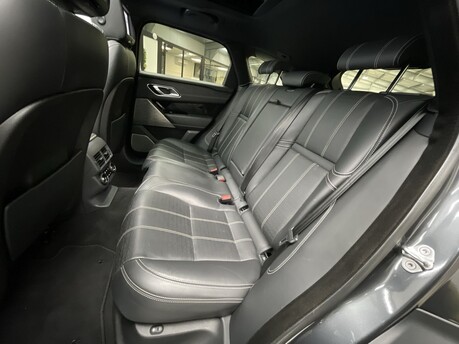Land Rover Range Rover Velar R-DYNAMIC HSE 35
