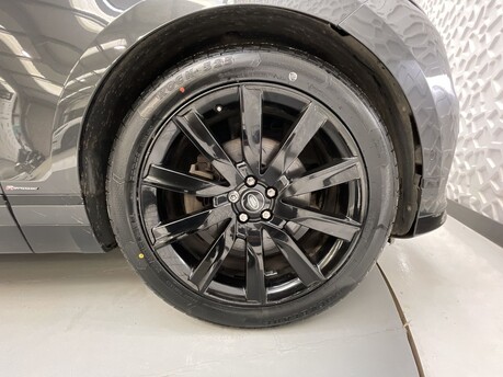 Land Rover Range Rover Velar R-DYNAMIC HSE 46