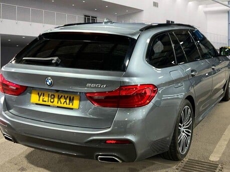 BMW 5 Series 520D M SPORT TOURING 11