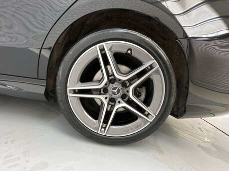 Mercedes-Benz C Class C 300 D AMG LINE PREMIUM 41
