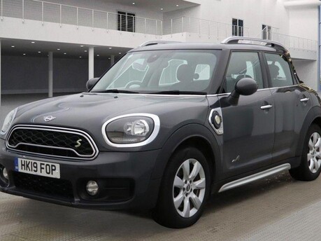 Mini Countryman COOPER S E ALL4 8