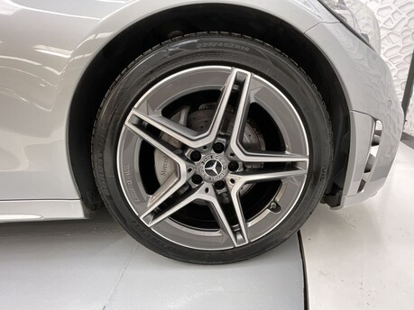 Mercedes-Benz C Class C 220 D AMG LINE PREMIUM 44