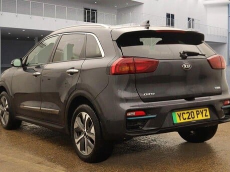 Kia Niro 4 10