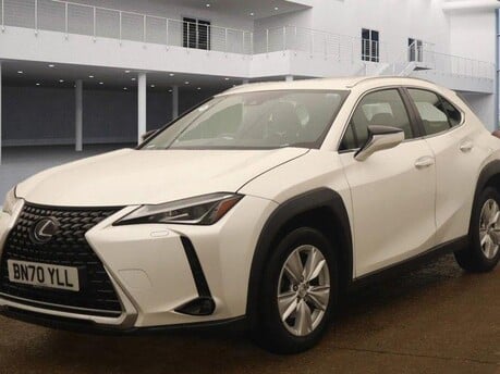 Lexus Ux 250H 7