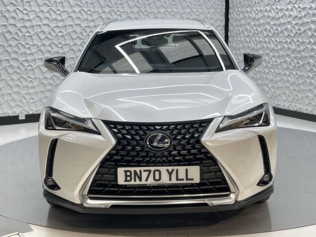 Lexus Ux 250H 2