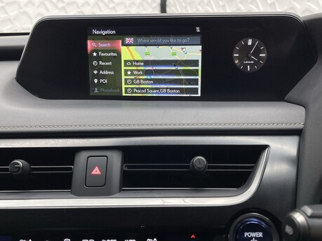 Lexus Ux 250H 25