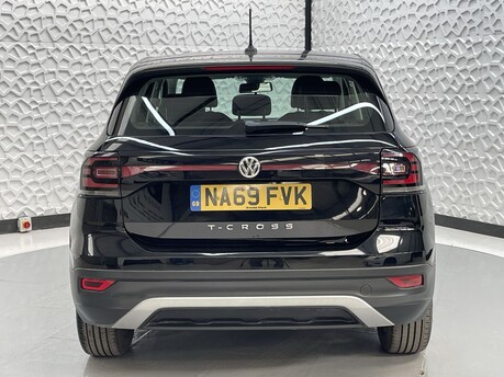 Volkswagen T-Cross S TSI 6