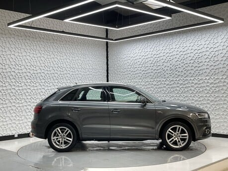 Audi Q3 TDI QUATTRO S LINE 8