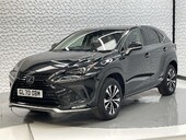 Lexus NX 300H 3