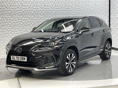 Lexus NX 300H 3