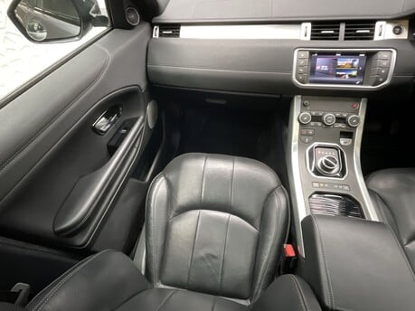 Land Rover Range Rover Evoque TD4 SE TECH 15