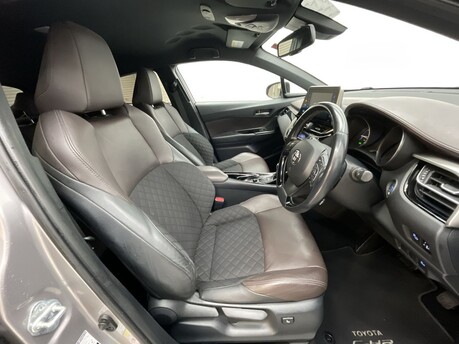 Toyota C-HR EXCEL 9