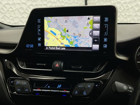 Toyota C-HR EXCEL 26