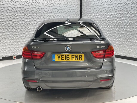 BMW 3 Series 318D M SPORT GRAN TURISMO 6