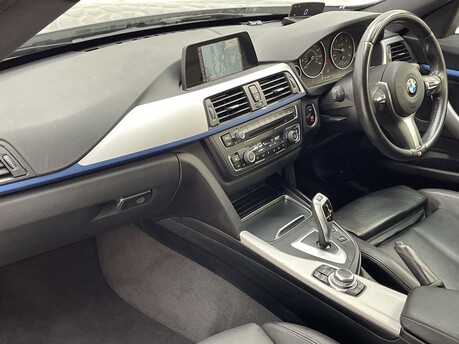 BMW 3 Series 318D M SPORT GRAN TURISMO 11
