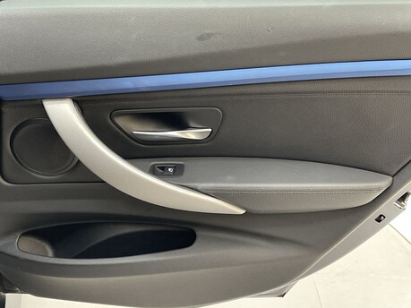 BMW 3 Series 318D M SPORT GRAN TURISMO 39