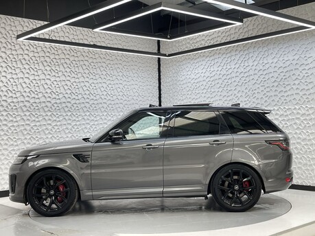 Land Rover Range Rover Sport SVR 4