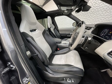 Land Rover Range Rover Sport SVR 9