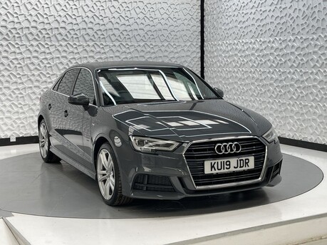 Audi A3 TDI S LINE