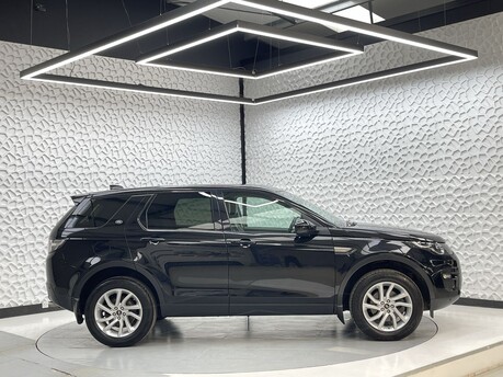 Land Rover Discovery Sport TD4 SE TECH 8
