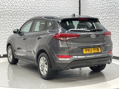 Hyundai TUCSON CRDI SE NAV BLUE DRIVE 5