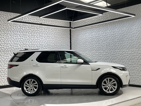 Land Rover Discovery SD4 HSE 8