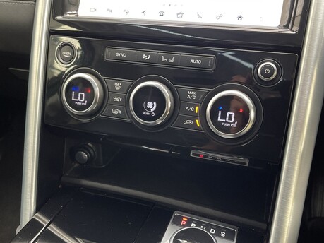 Land Rover Discovery SD4 HSE 30