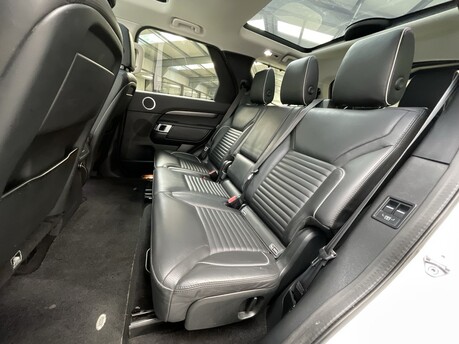 Land Rover Discovery SD4 HSE 34