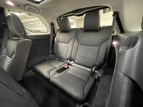 Land Rover Discovery SD4 HSE 35