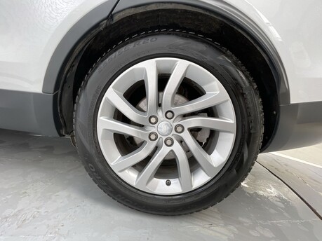 Land Rover Discovery SD4 HSE 43