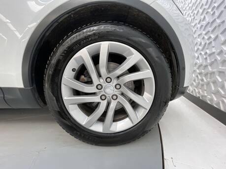 Land Rover Discovery SD4 HSE 45
