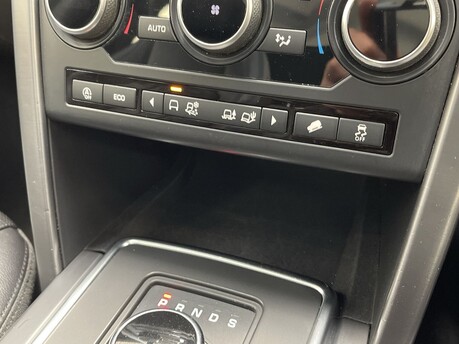 Land Rover Discovery Sport TD4 LANDMARK 29