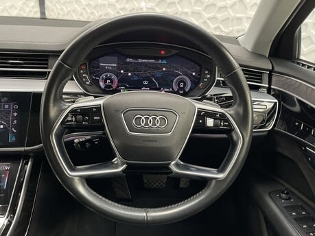 Audi A8 TDI QUATTRO MHEV 18