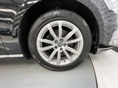 Audi A8 TDI QUATTRO MHEV 43