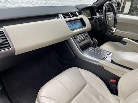 Land Rover Range Rover Sport SD4 HSE 11