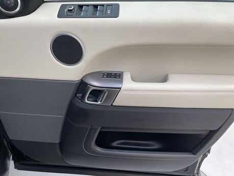 Land Rover Range Rover Sport SD4 HSE 37
