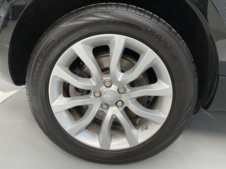 Land Rover Range Rover Sport SD4 HSE 44